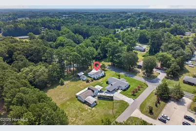309 E Main Street, Magnolia, NC 28453 - Photo 37