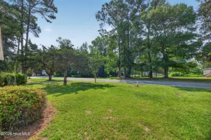 309 E Main St, Magnolia, NC 28453 - Photo 5