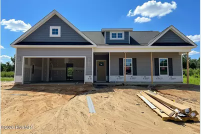201 Ashley Heights Drive, Aberdeen, NC 28315 - Photo 1
