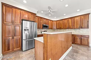 303 Creekview Dr, Hampstead, NC 28443 - Photo 23