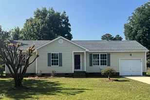 2595 Pine Knoll Dr, Kinston, NC 28504 - Photo 1