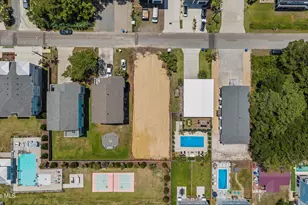 210 Greenville Ave, Carolina Beach, NC 28428 - Photo 3