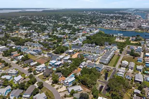 210 Greenville Ave, Carolina Beach, NC 28428 - Photo 29