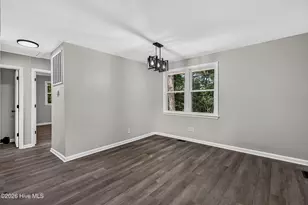 127 Kitt Dr, Jacksonville, NC 28540 - Photo 7