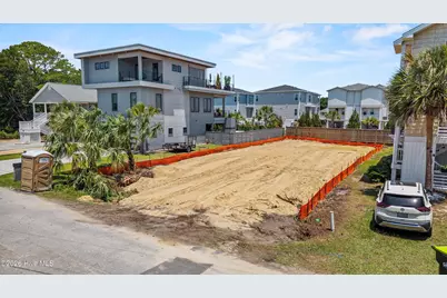 210 Greenville Avenue #Unit 2, Carolina Beach, NC 28428 - Photo 11