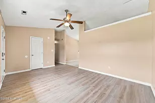 114 Pear Tree Ln, Richlands, NC 28574 - Photo 3