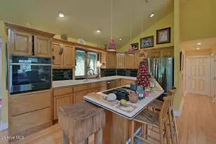 475 Rivercane Rd, Brasstown, NC 28902 - Photo 15