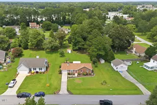 3802 Horseshoe Rd, New Bern, NC 28562 - Photo 9