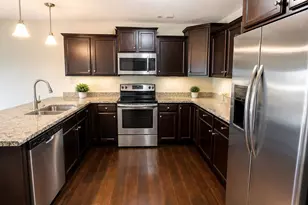 757 Radiant Dr, Jacksonville, NC 28546 - Photo 7