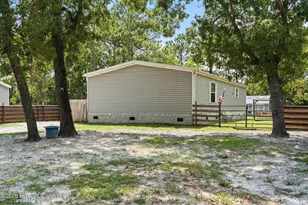 1060 Poplar Rd, Southport, NC 28461 - Photo 41