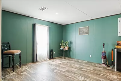 1060 Poplar Road, Southport, NC 28461 - Photo 17