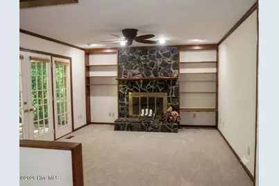 2705 1 Iron Street, Morehead City, NC 28557 - Photo 13