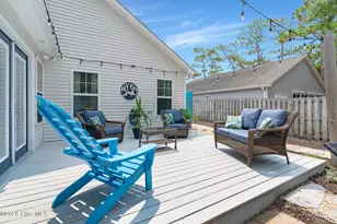 123 NE 15th St, Oak Island, NC 28465 - Photo 5