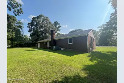 197 Hillcrest Drive, Elizabethtown, NC 28337 - Photo 5