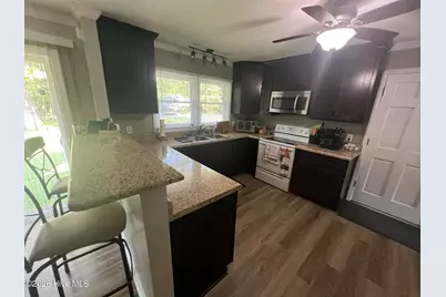 197 Hillcrest Drive, Elizabethtown, NC 28337 - Photo 13