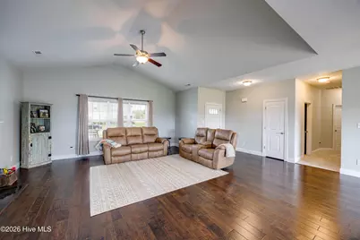 573 Villa Grande Drive, Winterville, NC 28590 - Photo 3