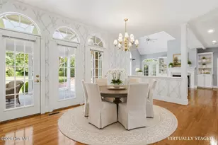 1107 Country Club Dr, Trent Woods, NC 28562 - Photo 5