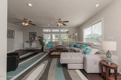 127 Eastview Drive, Emerald Isle, NC 28594 - Photo 17