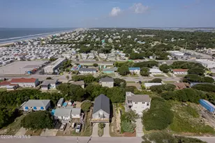 127 Eastview Dr, Emerald Isle, NC 28594 - Photo 37