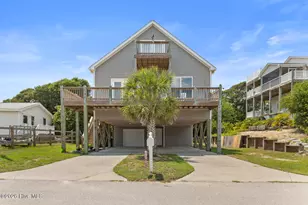 127 Eastview Dr, Emerald Isle, NC 28594 - Photo 1