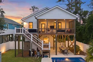 326 NE 55th St, Oak Island, NC 28465 - Photo 3