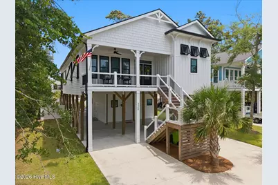 326 NE 55th Street, Oak Island, NC 28465 - Photo 5