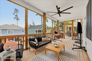 326 NE 55th St, Oak Island, NC 28465 - Photo 43