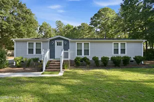 295 Groves Point Cir, Hampstead, NC 28443 - Photo 1