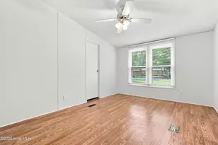 295 Groves Point Cir, Hampstead, NC 28443 - Photo 23