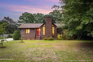 102 Southridge Dr, Greenville, NC 27858 - Photo 1
