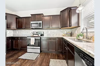 815 Tuscarora Trail, Jacksonville, NC 28546 - Photo 11