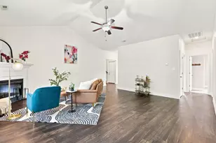 815 Tuscarora Trl, Jacksonville, NC 28546 - Photo 7