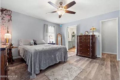 423 S Edgewood Circle, Whiteville, NC 28472 - Photo 27
