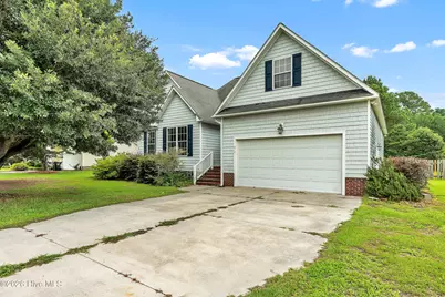 210 Raven Ridge Court, Swansboro, NC 28584 - Photo 1
