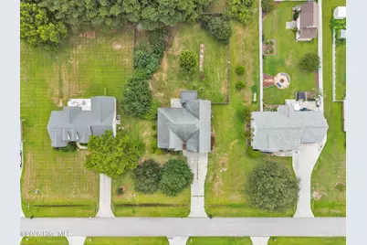 210 Raven Ridge Court, Swansboro, NC 28584 - Photo 5