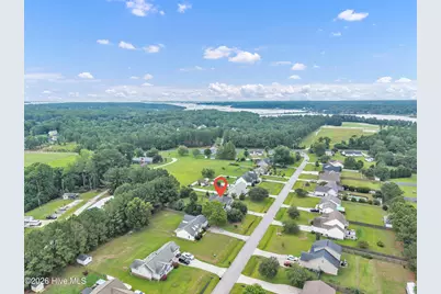 210 Raven Ridge Court, Swansboro, NC 28584 - Photo 7