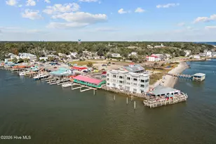 123 NE 30th St, Oak Island, NC 28465 - Photo 73