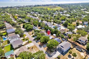 123 NE 30th St, Oak Island, NC 28465 - Photo 7