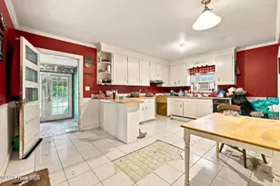 435 Cobb Rd, Kinston, NC 28501 - Photo 27
