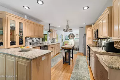 415 Hillcrest Drive, Morehead City, NC 28557 - Photo 11