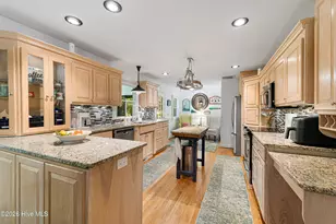415 Hillcrest Dr, Morehead City, NC 28557 - Photo 11