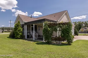 395 Laurie Ellis Rd, Winterville, NC 28590 - Photo 9