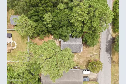 2035 Smithfield Street, Kill Devil Hills, NC 27948 - Photo 29