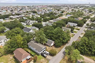 2035 Smithfield St, Kill Devil Hills, NC 27948 - Photo 33