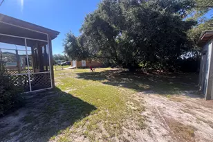 204 Diamond City Dr, Harkers Island, NC 28531 - Photo 11