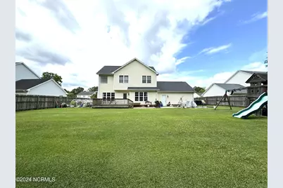 816 Commons Drive N, Jacksonville, NC 28546 - Photo 37