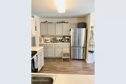 816 Commons Drive N, Jacksonville, NC 28546 - Photo 13