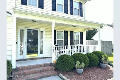 816 Commons Drive N, Jacksonville, NC 28546 - Photo 3
