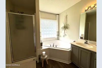 816 Commons Drive N, Jacksonville, NC 28546 - Photo 27