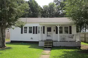 202 Harrell St, Elizabeth City, NC 27909 - Photo 1